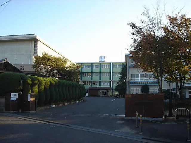 多治見工業高校